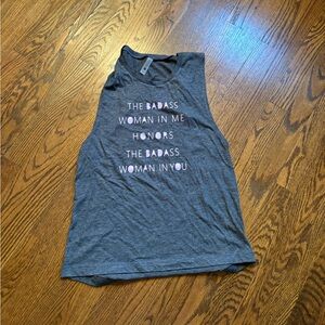 Workout tank, size medium